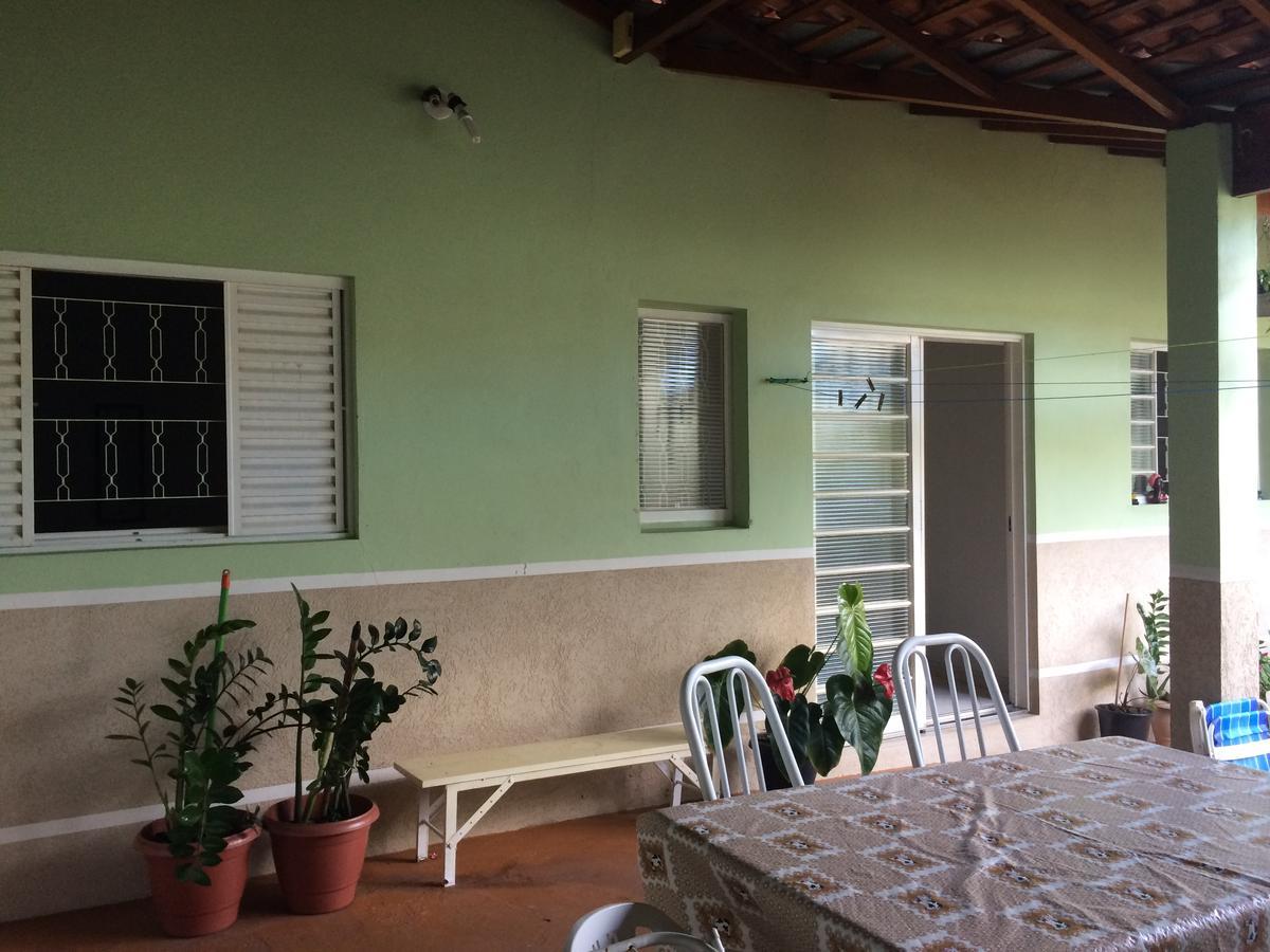 Casa Prox Camara Municipal Villa กังปินาส ภายนอก รูปภาพ